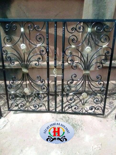 Khám Phá Khung Bảo Vệ Sắt Mỹ Nghệ Hiện Đại và Tinh Tế khung cửa sổ sắt mỹ nghệ hà sơn phát 006