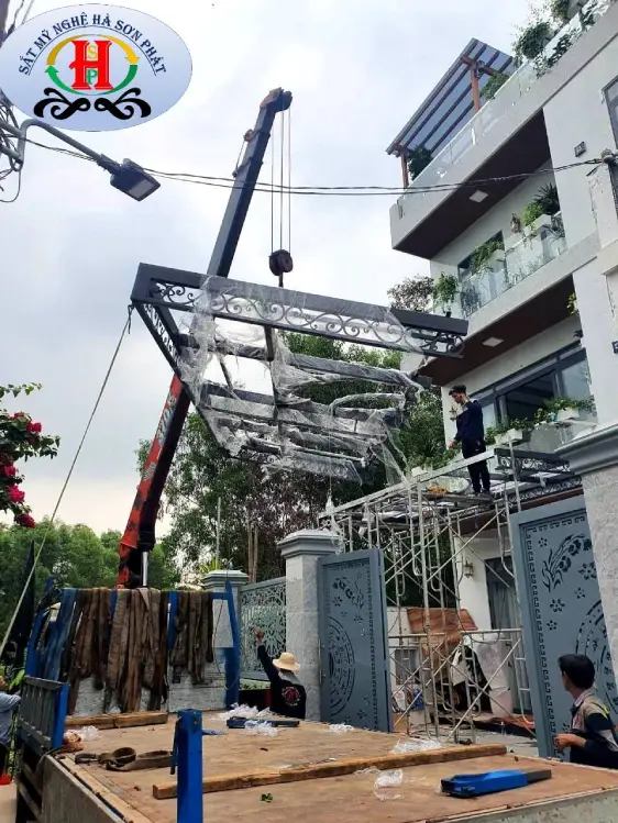 DỰ ÁN SẮT MỸ NGHỆ BÀ RỊA sản xuất lắp đặt mái kính cho nhà phố Tân thành