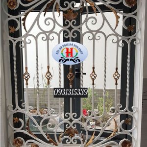 khung bảo vệ cửa sổ cnc đẹp hà sơn phát 012