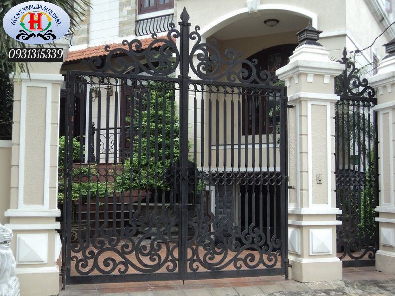 báo giá làm cửa sắt tại đồng nai - Satmynghehsp.com- cua sat so 1 dong nai cửa sắt tại đồng nai - sắt mỹ nghệ hà sơn phát