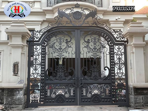 Làm Cửa Sắt mỹ thuật Tại Vĩnh Cửu Đồng Nai-satmynghehsp.com
