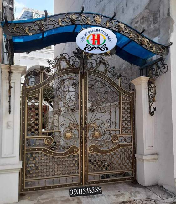 Đơn vị làm cửa sắt đẹp tại bà rịa vũng tàu - sắt mỹ nghệ hà sơn phát cửa sắt đẹp ở bà rịa vũng tàu-satmynghehsp.com