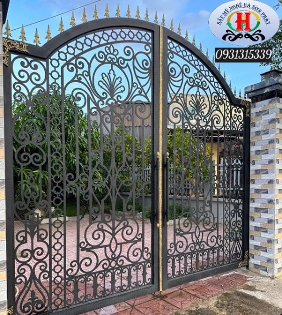 Đơn vị Làm Cửa Sắt Giá Rẻ Tại Dĩ An Bình Dương uy tín chất lượng - LH: 0931315339 thi công cửa sắt giá rẻ tại dĩ an bình dương-satmynghehsp.com
